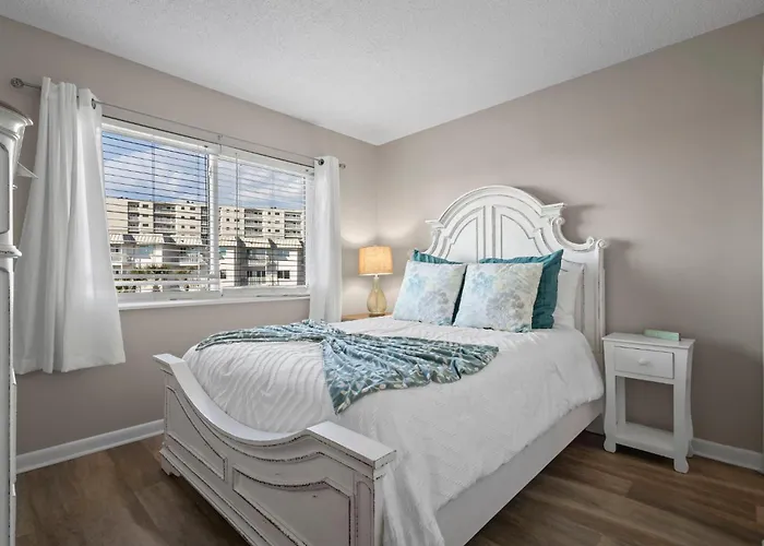 Plantation East #2212 *